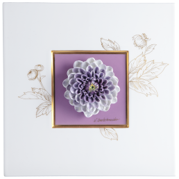 Wandbild mit Dahlienblüte, Violetter Fond, Sign. H. Bretschneider, H 23 cm