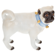Hund Mops, mit Schellen, Bunt und gold staffiert