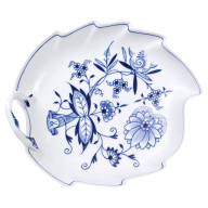 Konfektblatt, Form "Neuer Ausschnitt", Zwiebelmuster, kobaltblau, weißer Rand, L 19 cm